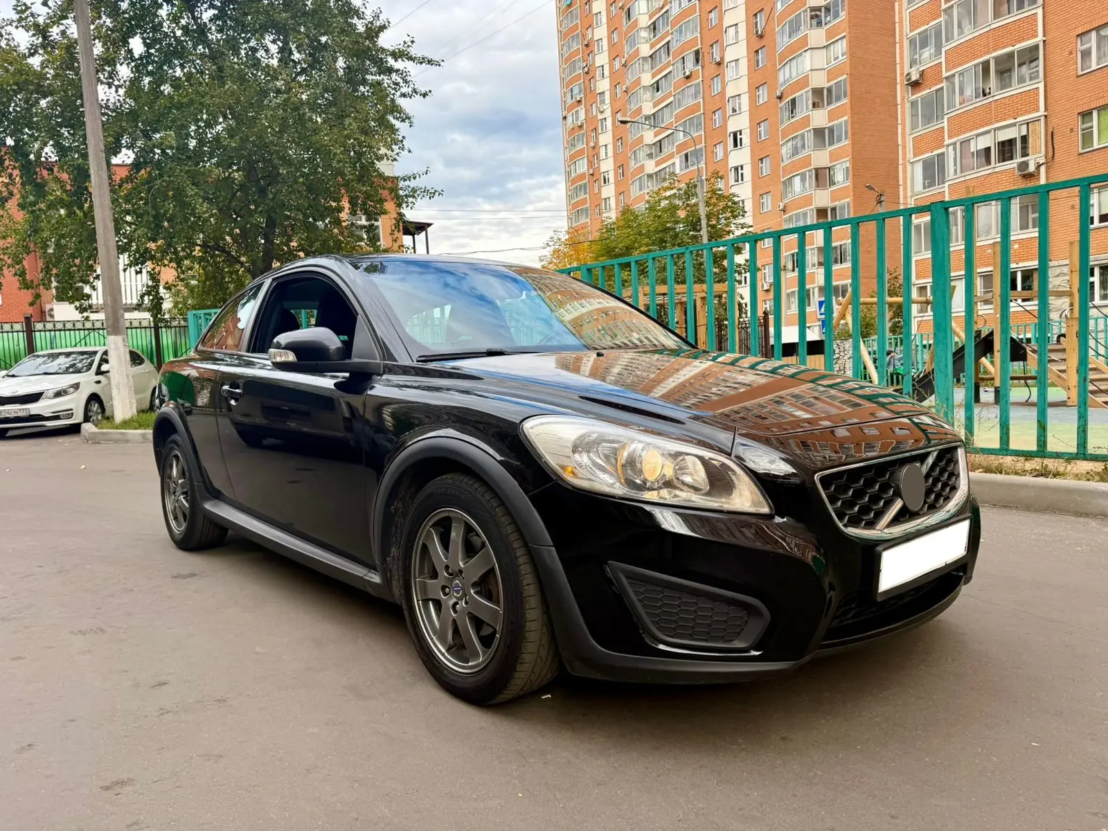 Volvo S30 2011 — пример выкупленного автомобиля